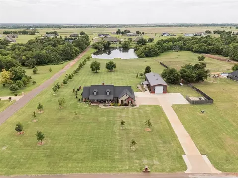8925 Elk Aly, Guthrie, OK 73044