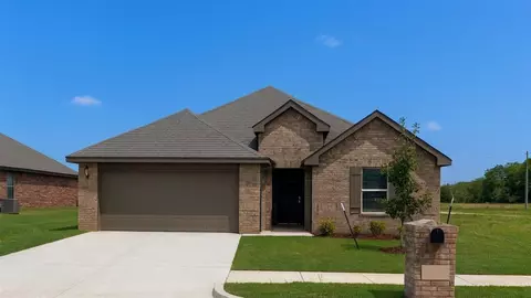 2525 Tracys Mnr, Yukon, OK 73099