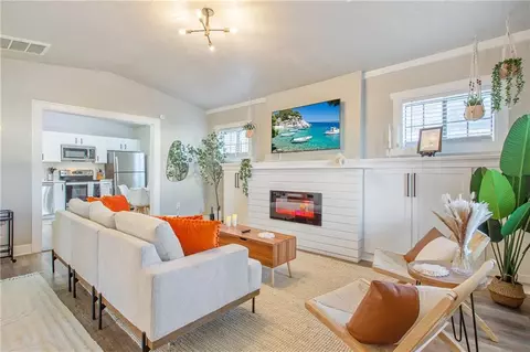 3111 N Shartel Ave #3111 & 3113, Oklahoma City, OK 73118