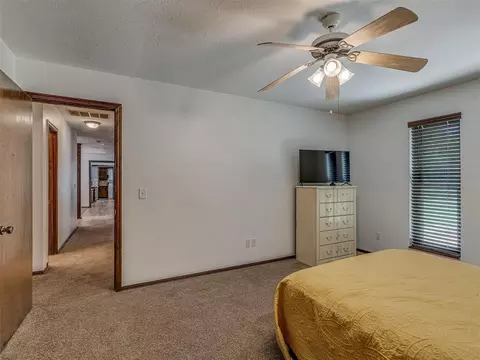 613 N Czech Hall Rd, Tuttle, OK 73089 photo 14