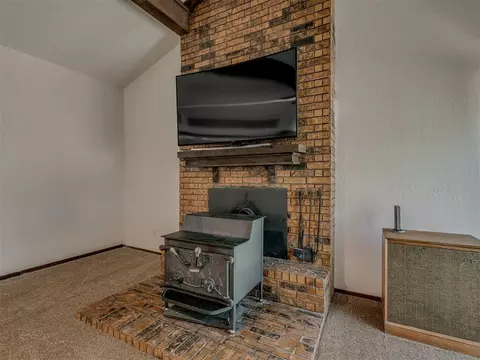 613 N Czech Hall Rd, Tuttle, OK 73089 photo 7