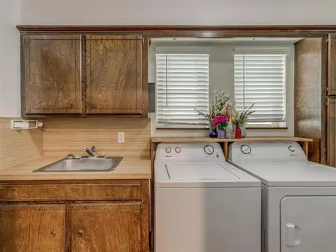 613 N Czech Hall Rd, Tuttle, OK 73089 photo 25