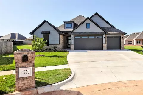 5720 Copper Stone Ct, Mustang, OK 73064
