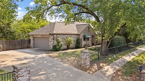 11304 Springhollow Rd #17, Oklahoma City, OK 73120