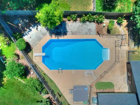 4506 Alexander Ct, Norman, OK 73072