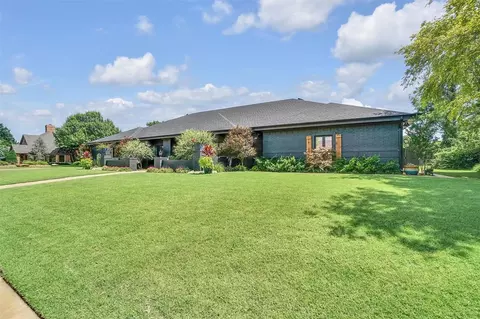 328 Val Verde St, Altus, OK 73521 photo 3