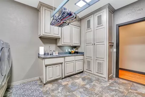 328 Val Verde St, Altus, OK 73521 photo 42