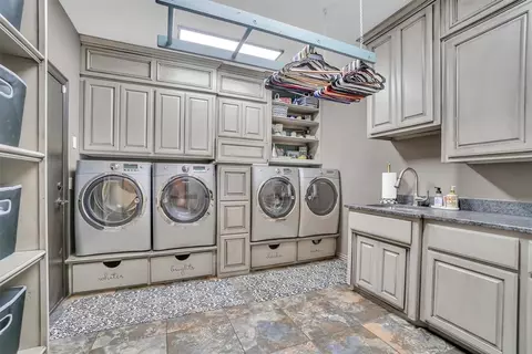 328 Val Verde St, Altus, OK 73521 photo 41
