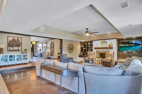 328 Val Verde St, Altus, OK 73521 photo 12