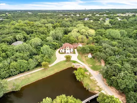 14000 Edmond Lake Dr, Jones, OK 73049