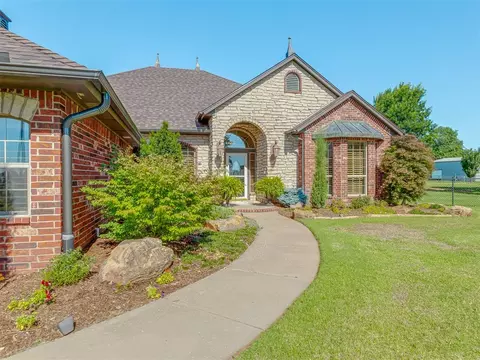 2284 Jackie Pl, Tuttle, OK 73089 photo 3