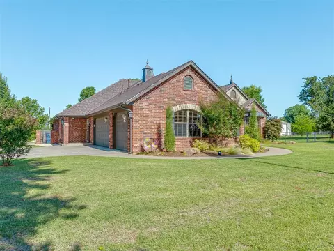 2284 Jackie Pl, Tuttle, OK 73089 photo 4