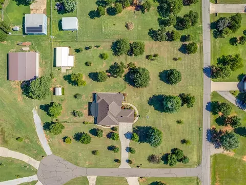 2284 Jackie Pl, Tuttle, OK 73089 photo 24