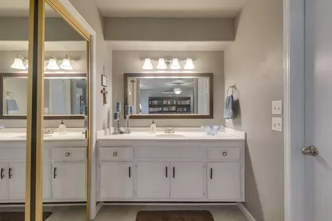 320 E Meade Dr, Yukon, OK 73099 photo 16