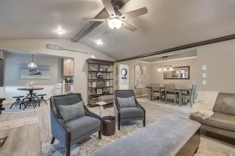 320 E Meade Dr, Yukon, OK 73099 photo 6