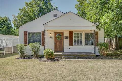 1315 E Whittaker St, Shawnee, OK 74801
