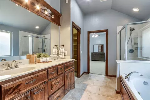 1104 Kelsi Dr, Moore, OK 73160 photo 26