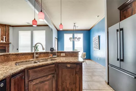 1104 Kelsi Dr, Moore, OK 73160 photo 18