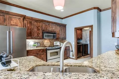 1104 Kelsi Dr, Moore, OK 73160 photo 13