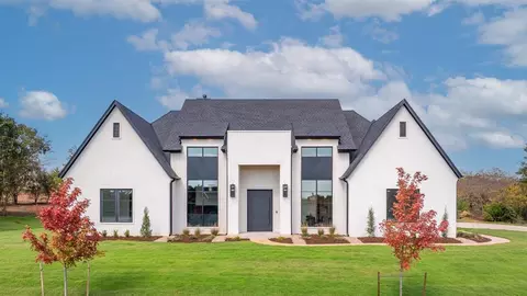 3033 Ridgeway Cir, Jones, OK 73049