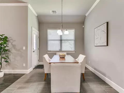 17601 Braken Dr, Edmond, OK 73012