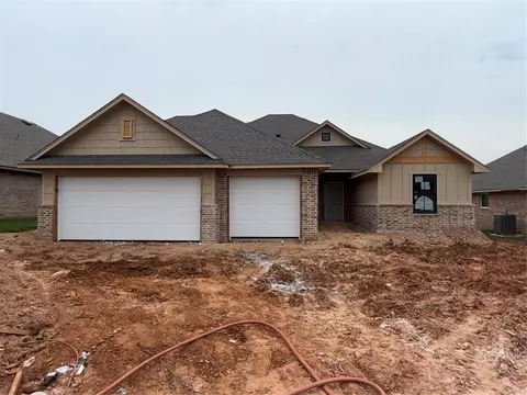 1104 Azalea Farms Rd, Noble, OK 73068
