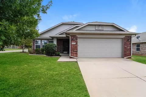 2800 NW 184th Ter, Edmond, OK 73012