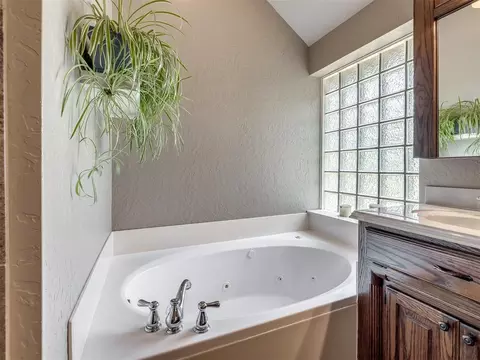 847 County Street 2978, Tuttle, OK 73089 photo 23