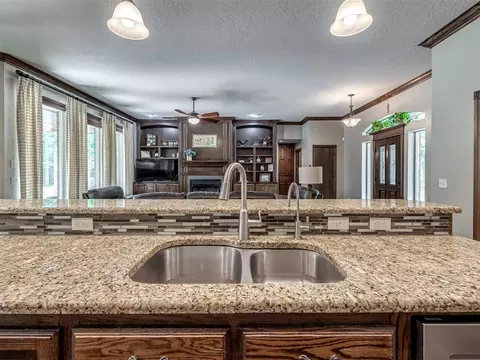 847 County Street 2978, Tuttle, OK 73089 photo 13