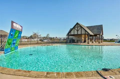 Exterior - 8724 Beechgrove Dr, Arcadia, OK 73007 photo 7 of 7