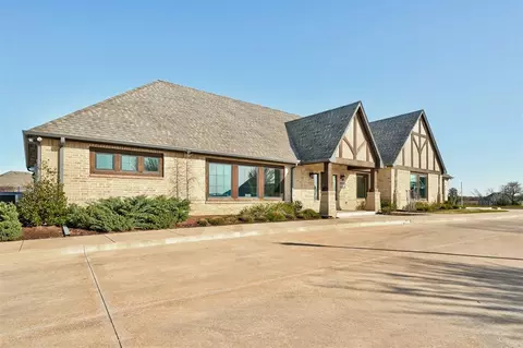 Exterior - 8724 Beechgrove Dr, Arcadia, OK 73007 photo 6 of 7