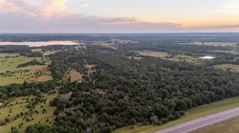 Parkwood Road Road, Mcloud, OK 74581