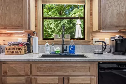 Kitchen - 156 Huckleberry Trl, Broken Bow, OK 74728 photo 6 of 6