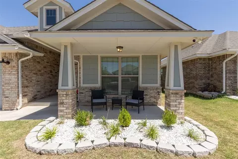 9116 Anaum Ln, Yukon, OK 73099