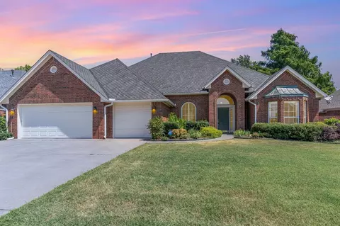 4009 Harrogate Dr, Norman, OK 73072