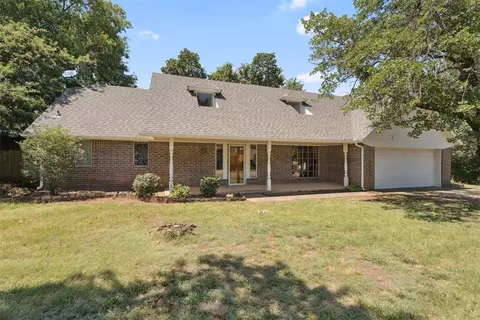 1312 Cedar View Rd, Edmond, OK 73013