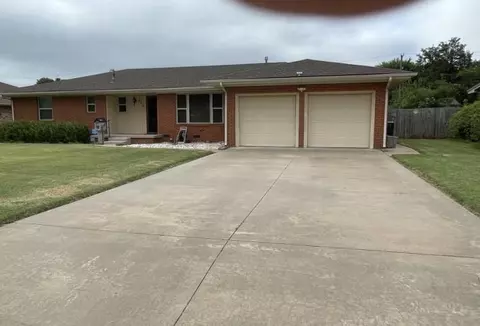 806 W Colorado Ave, Anadarko, OK 73005