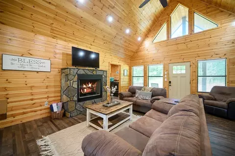 204 Eagle Mountain Trl, Broken Bow, OK 74728 photo 27