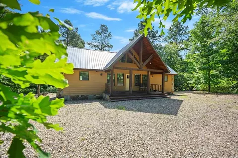 204 Eagle Mountain Trl, Broken Bow, OK 74728