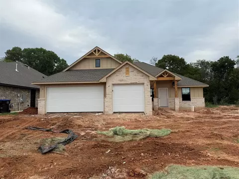 109 Firethorn Way, Noble, OK 73068