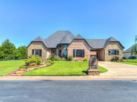 2627 S Loblolly Ln, Edmond, OK 73012