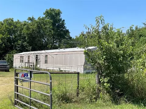 18300 Moffatt Rd, Lexington, OK 73051