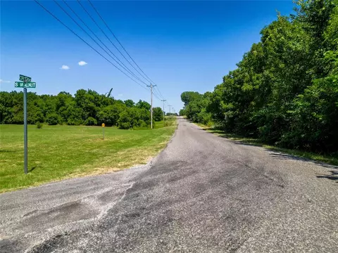 Walnut Drive, Tuttle, OK 73089 photo 10