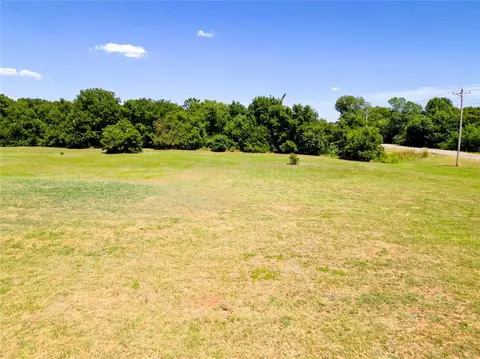 Walnut Drive, Tuttle, OK 73089 photo 2