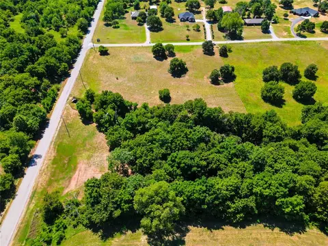 Walnut Drive, Tuttle, OK 73089 photo 7