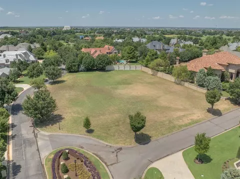 5301 Wisteria Dr, Oklahoma City, OK 73142