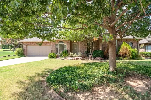 1813 NW 160th Pl, Edmond, OK 73013