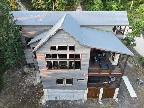 579 Moonshiner Springs Trl, Broken Bow, OK 74728