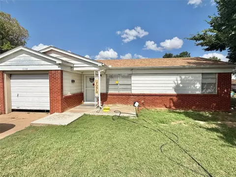 1044 Box St, Altus, OK 73521 photo 1