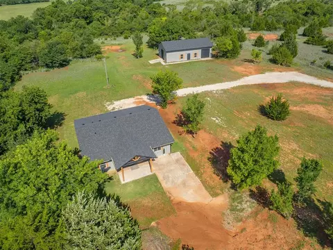2187 County Road 1268, Blanchard, OK 73010